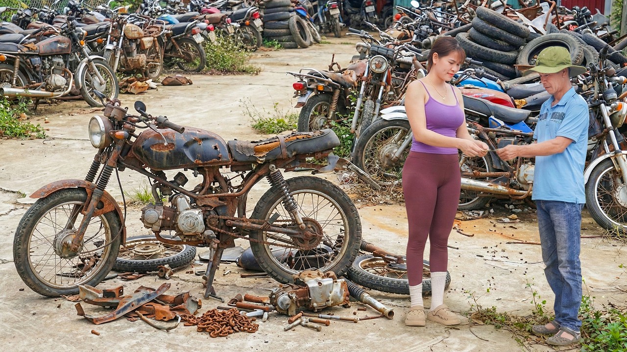 Tracker-Style Custom Motorcycle Restored 100% by Talented Girl, 45 Years of Abandonment from Old Man