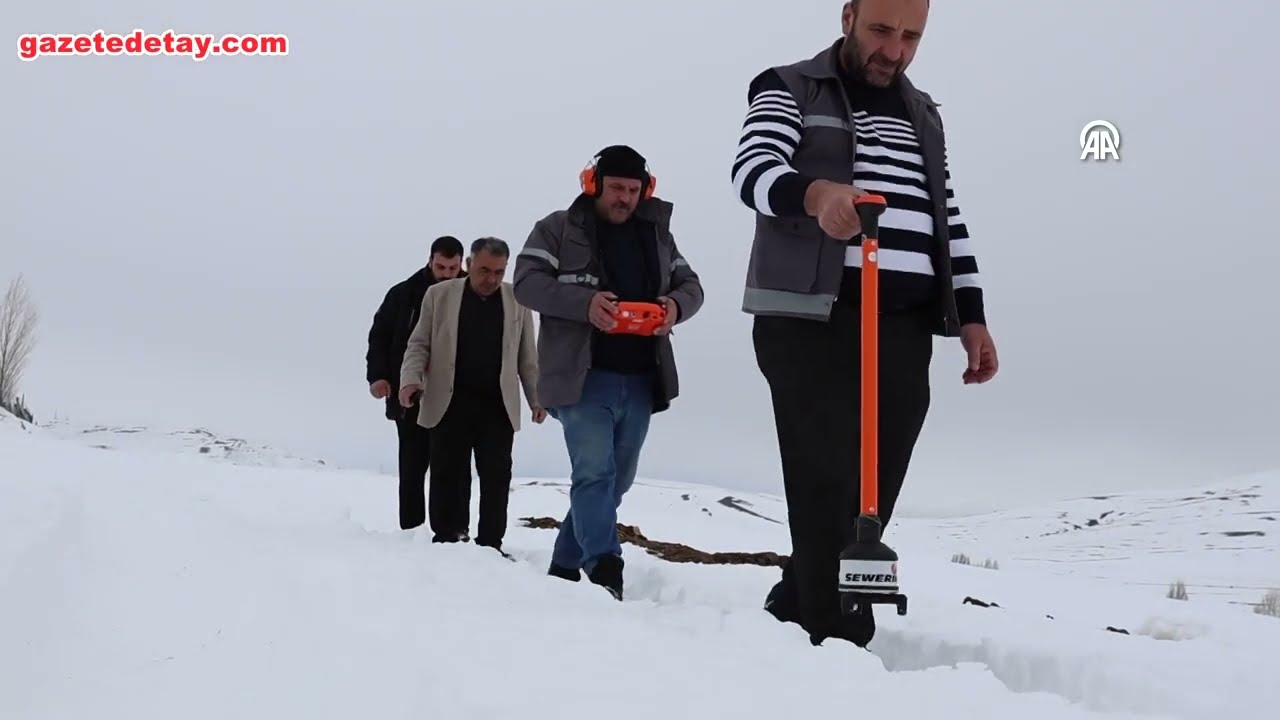 Bayburt'ta kar ve tipiye rağmen su mücadelesi