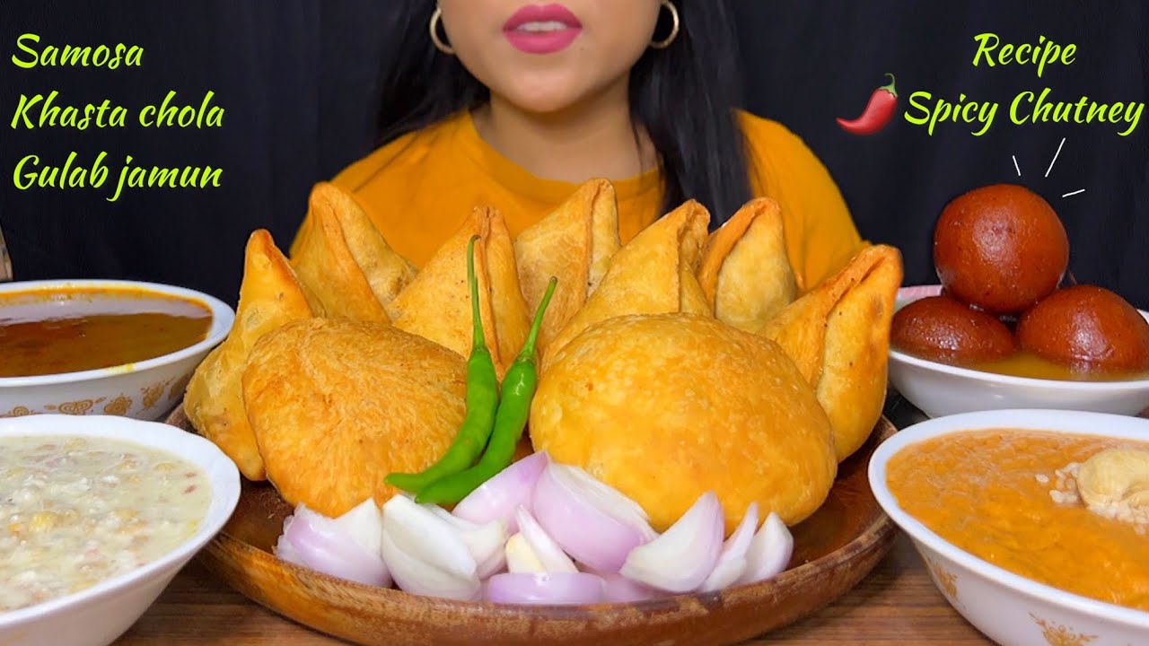 Eating Samosa, Khasta, Chola, Raita, Spicy Chutney & Gulab Jamun | Cooking & Eating | Mukbang |