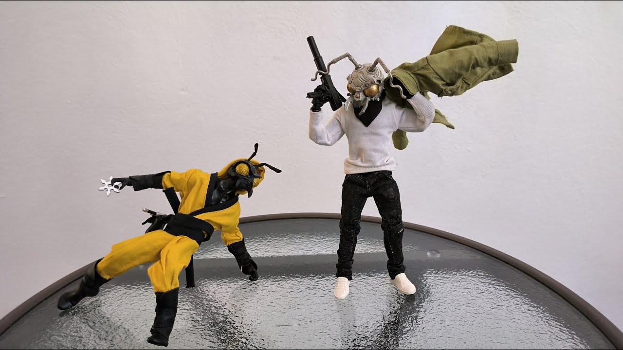 Gómez The Clan - SDCC Mezco ONE:12 - COPIA / Bootleg
