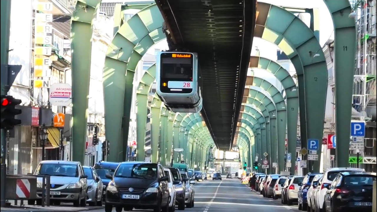 Wuppertal - Einmal im Leben nach Vohwinkel schweben / Soaring through the West Side (March 2025)