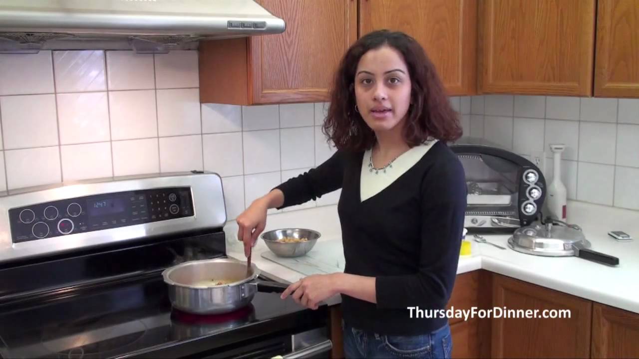 Chole (Indian Chickpea Curry) Recipe