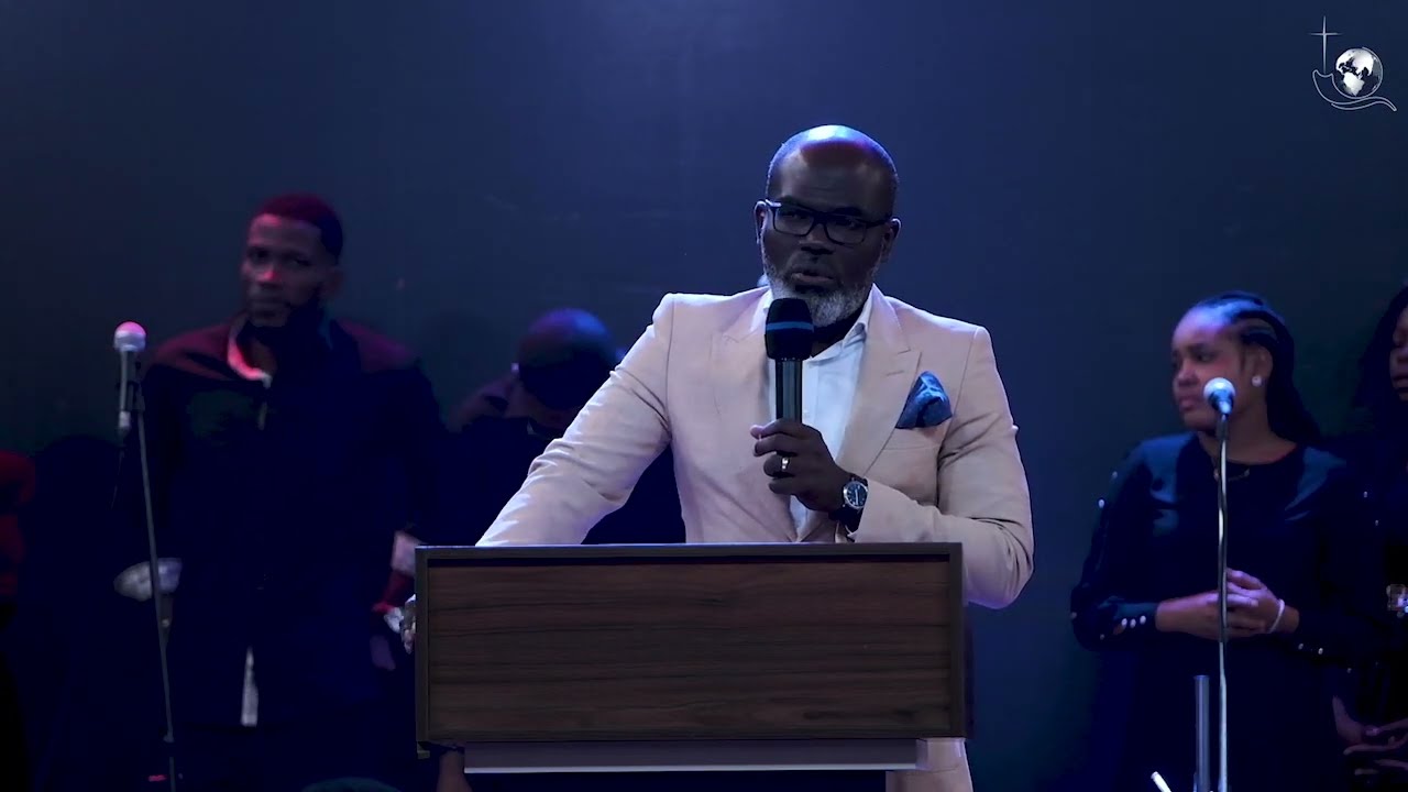 PROPHETE NGAWALA FRANCIS : COMMENT INTRODUIRE DIEU DANS NOTRE COMBAT?