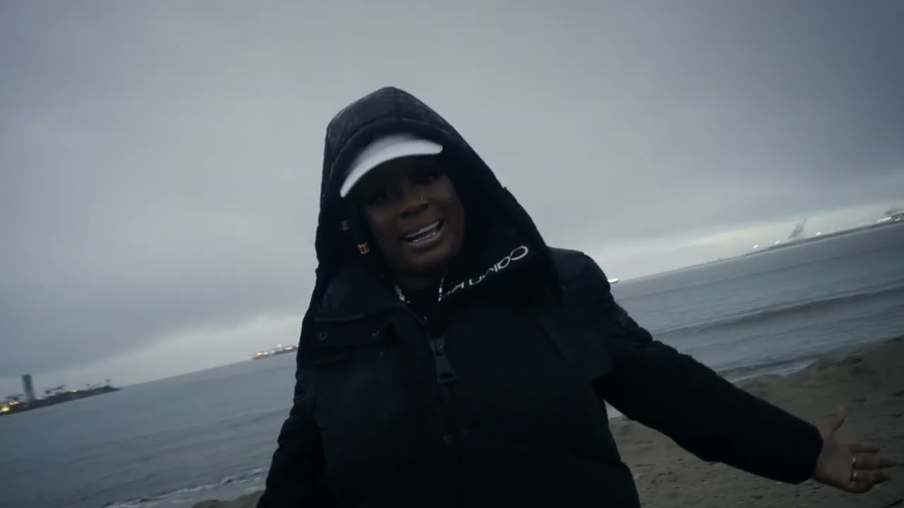 Kamaiyah - Champagne Tears