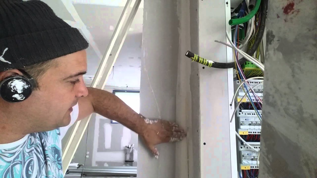 ⏩ Coller une bande placo dans un angle fermé , un cueilli !