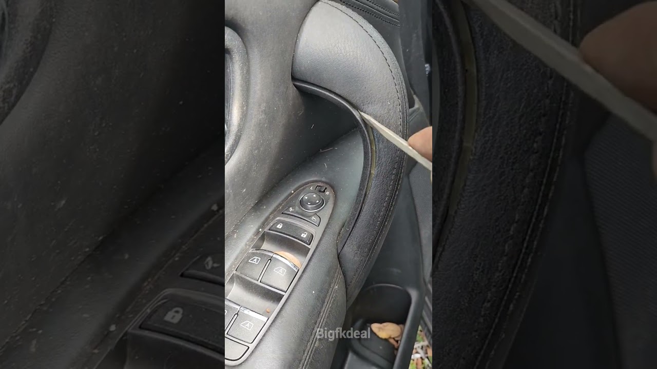 Door panel removal 2014 Infiniti Qx80