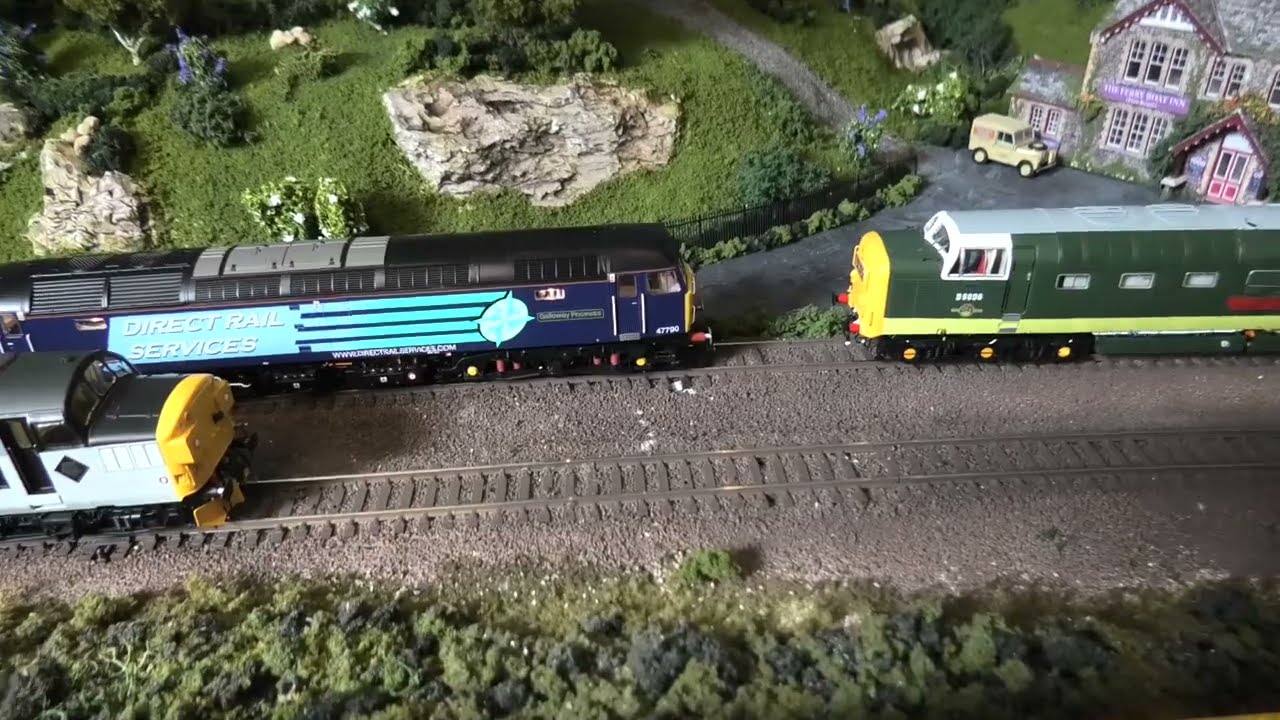 20mm and 17mm Hornby magnetic couplings fitted to locos and rolling stock.    12-07-2023