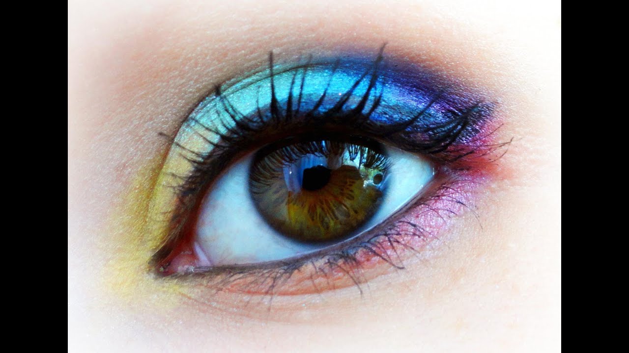 Maquillage arc-en-ciel
