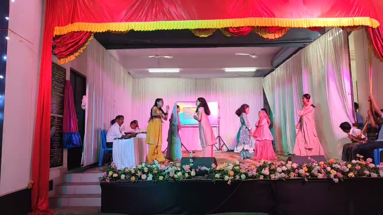 Annual day dance with friends💃💃