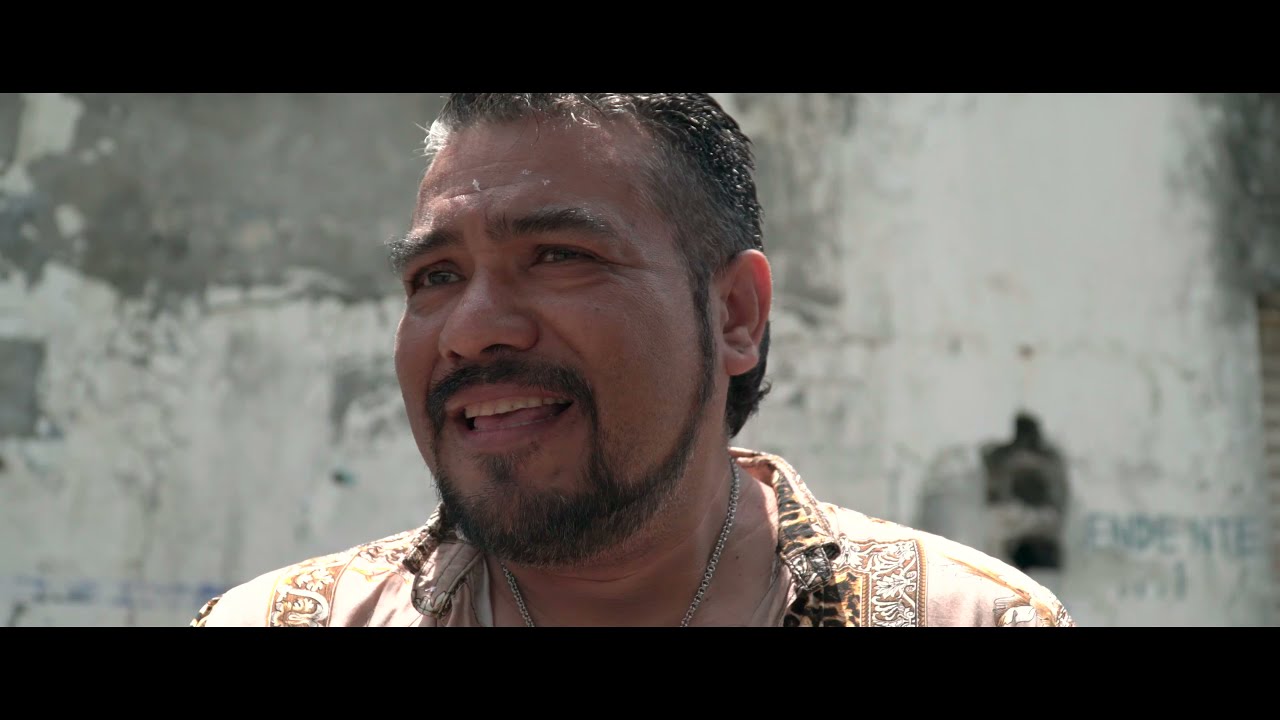 Junior Klan  - Besos