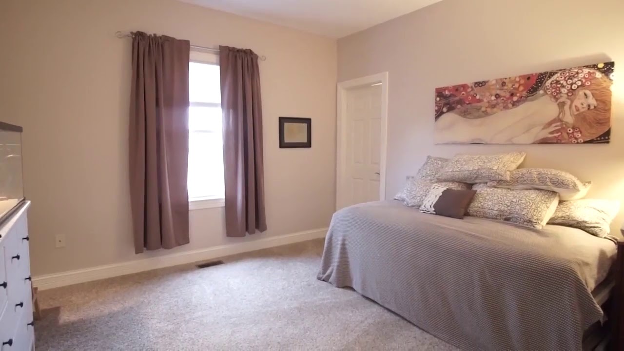 1200 Daylily Way, Troy, Ohio 45373