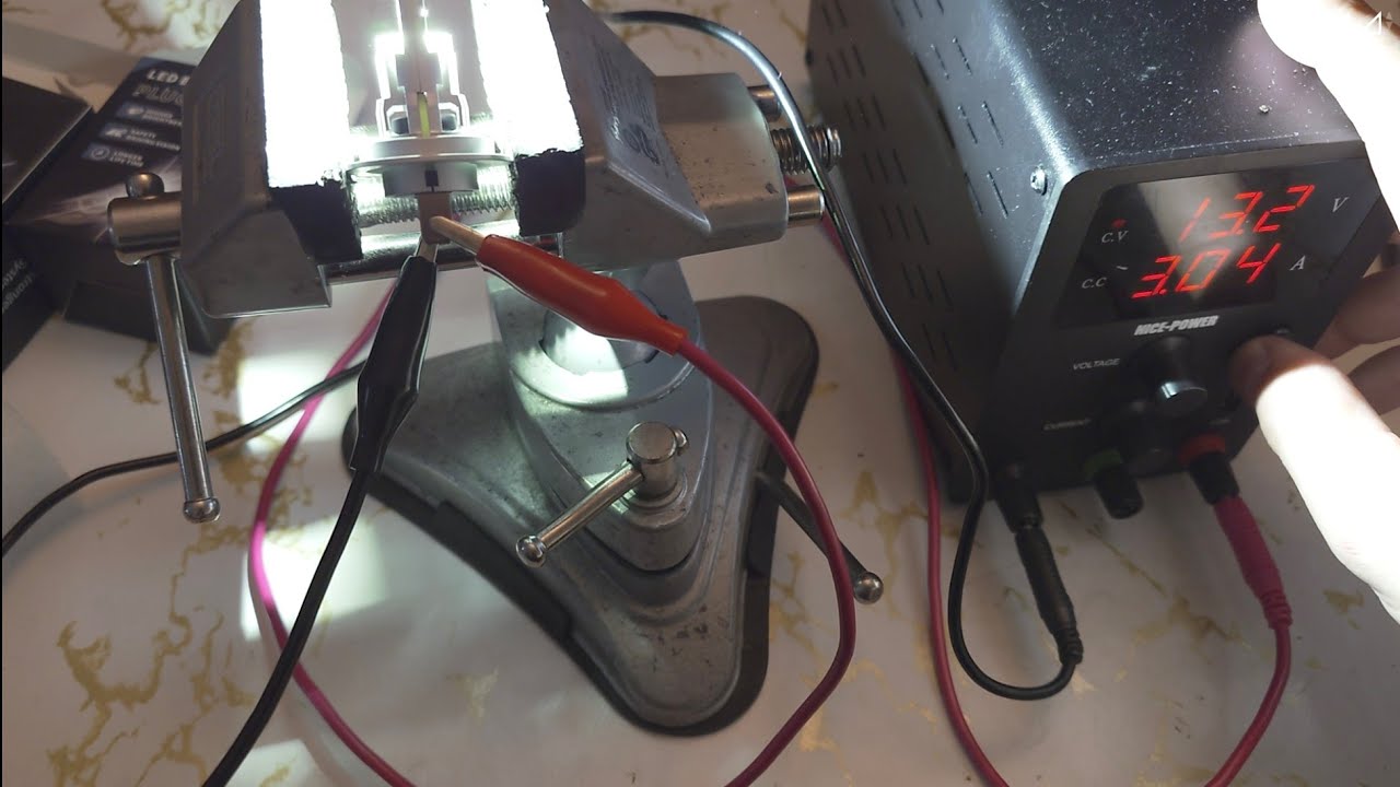 Тест на LED крушка M3P 40W в размер 1:1