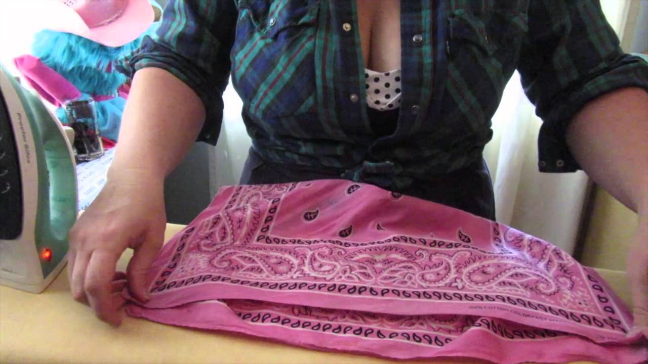 ASMR Vintage Linens** No Talking Binaural Ironing and Folding - Steaming cotton kerchiefs