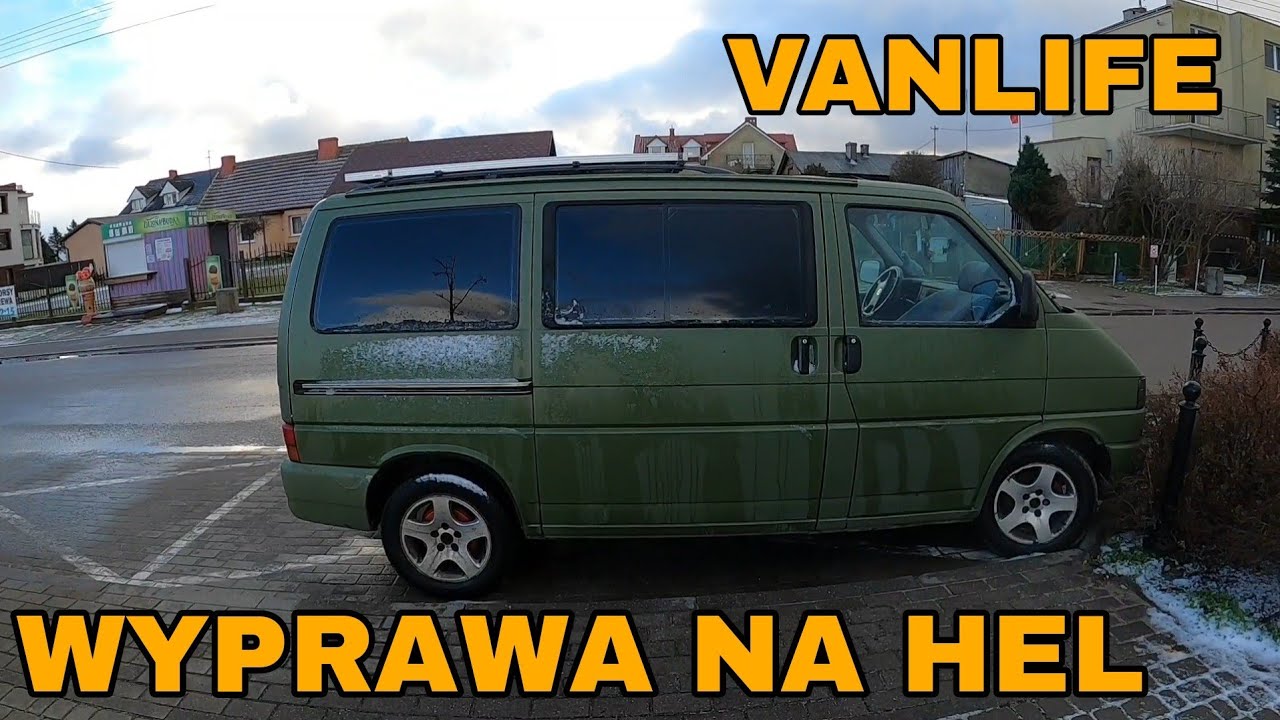 Życie w busie zimą na wybrzeżu.