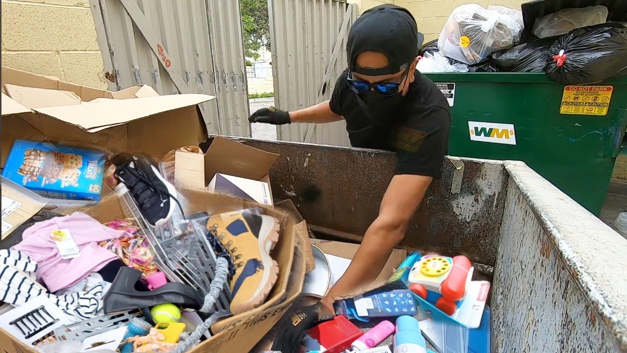 esto es lo que tiran los GRINGOS en ESTADOS UNIDOS 😱🇺🇸#loquetiranenusa #dumpsterdiving