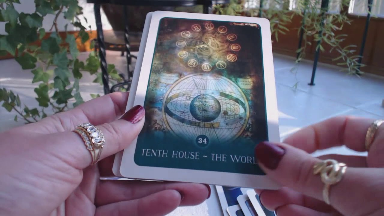 Traceyhd's Review of the Black Moon Astrology Cards