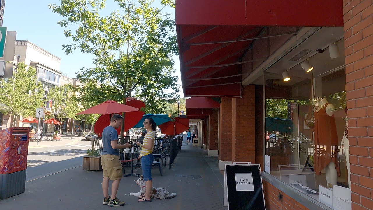 Nanaimo BC Canada. Downtown Area Walking Tour. Beautiful British Columbia.