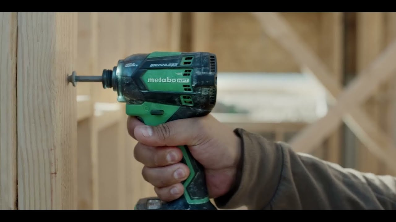 18V Cordless Triple Hammer Bolt Impact Driver