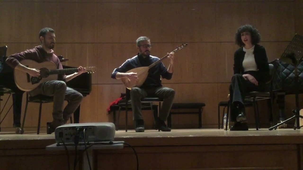 &Epsilon;ί&sigma;&alpha;&iota; &phi;&omicron;&nu;&iota;ά&sigmaf;