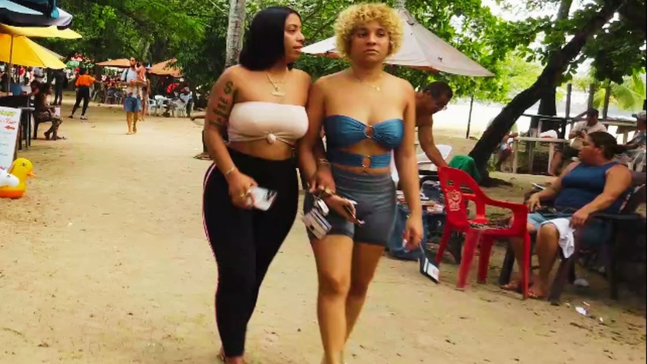 Inside Sos&uacute;a Dominican Republic 🇩🇴 | Walking Tour 13
