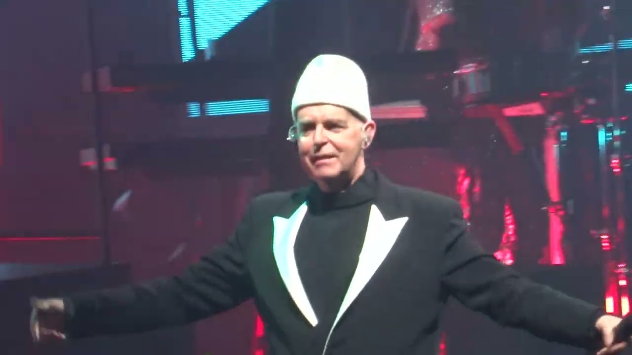 Pet Shop Boys - Domino dancing, Monkey business (live in Stockholm 15.6.2022)
