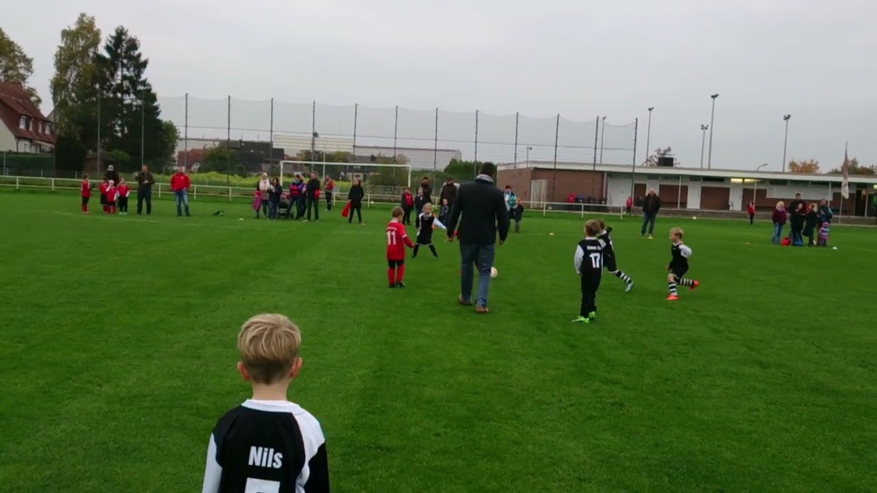 24.10.2015 TuS Uentrop - VfL Mark