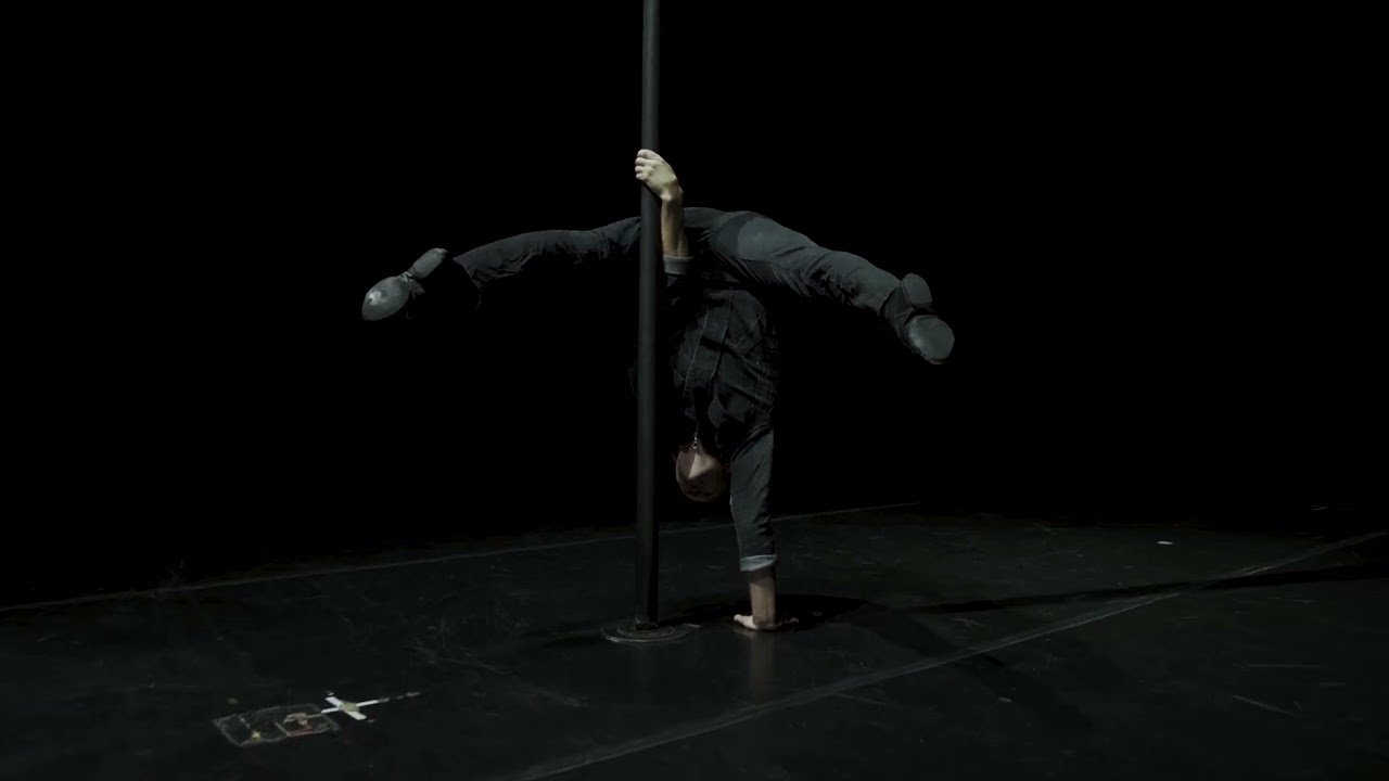 Chinese pole solo