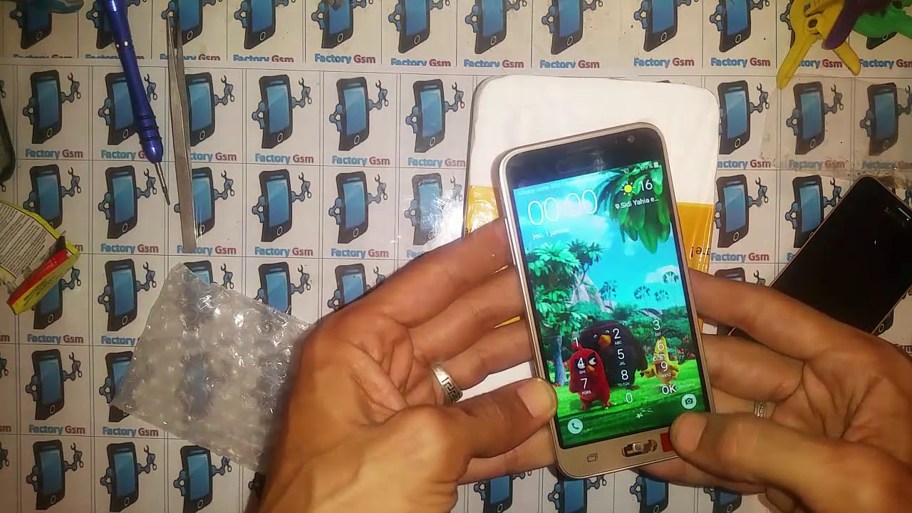 HOW TO CHANGE LCD SAMSUNG GALAXY J3 2016 g532