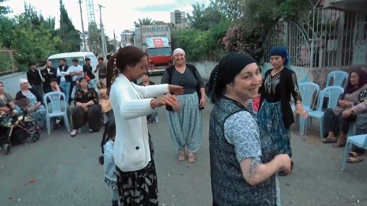 Özlem & Kadir Nişan Çekimi (Antalya Roman Düğünleri)