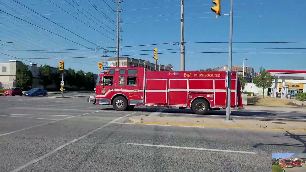 Mississauga Fire Old Squad 111 Responding x2