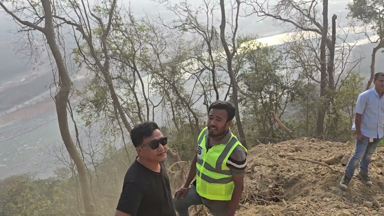 Team M/s.Pinda Sister Engineering & Construction Group  Damwe to Pusramkhund NH-13 Road Project. 