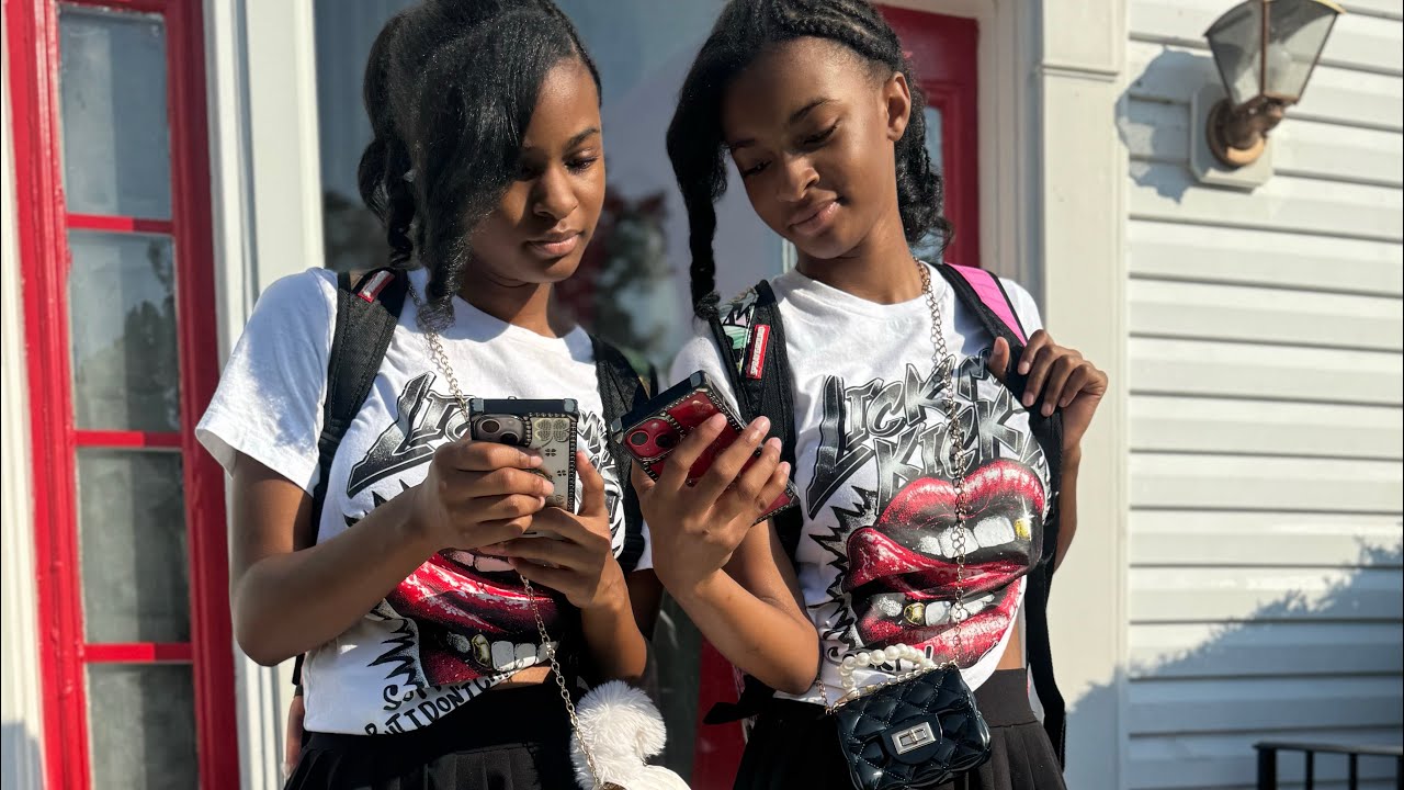 See what SPRAYGROUND Backpack Shayna chooses!! 