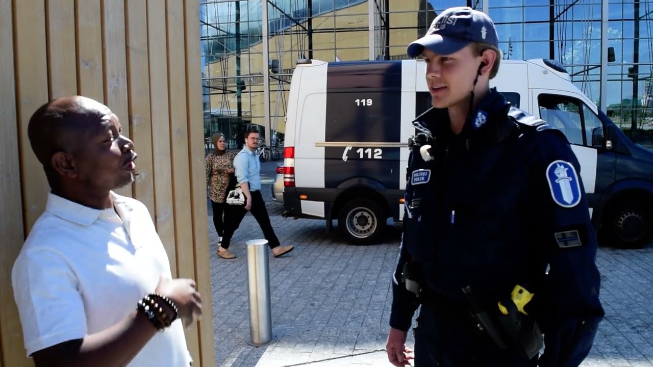 Finnish Police Are Trusted So Much More than American Police