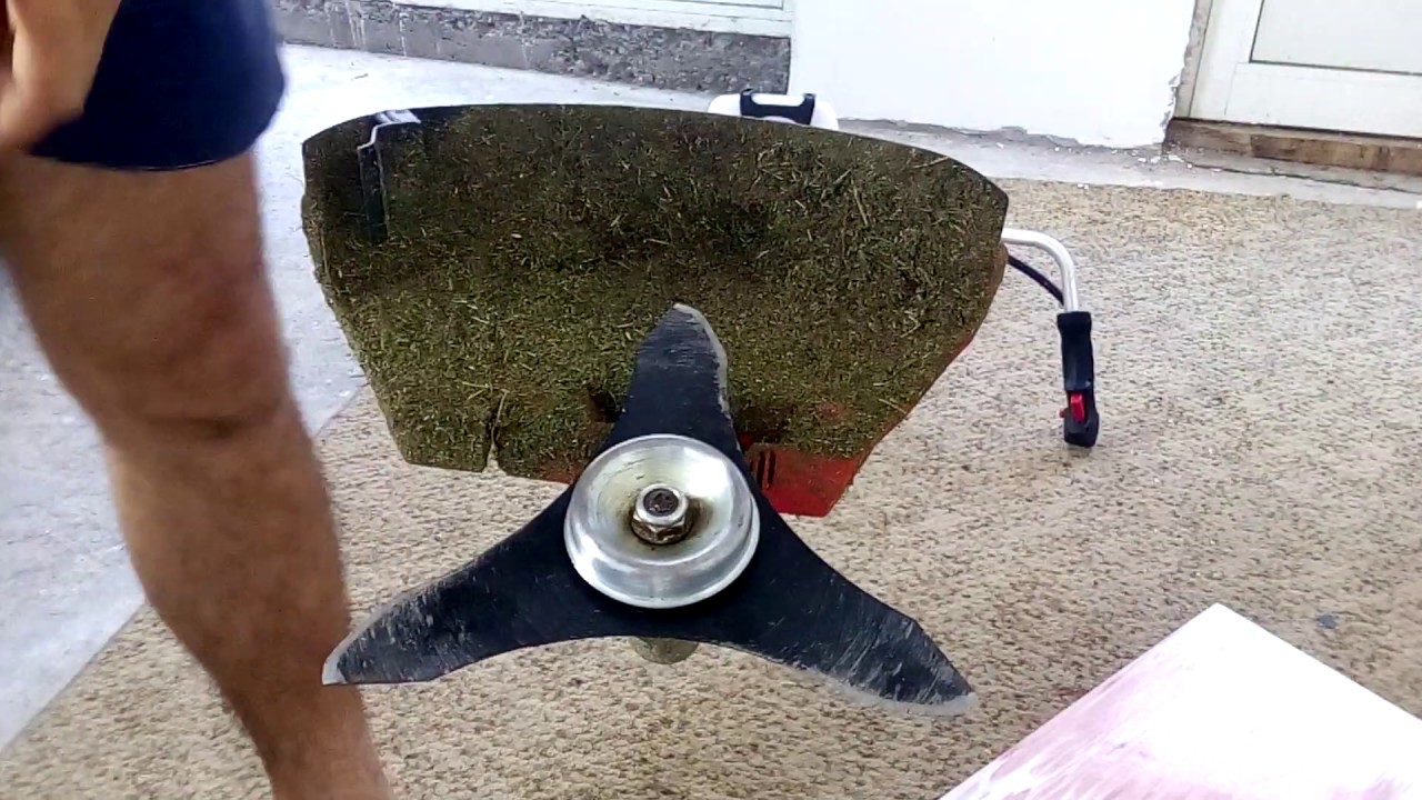 HOW TO INSTALL THE KNIFE ON THE TRIMMER KAKO NAMESTITI NOŽ NA TRIMERU