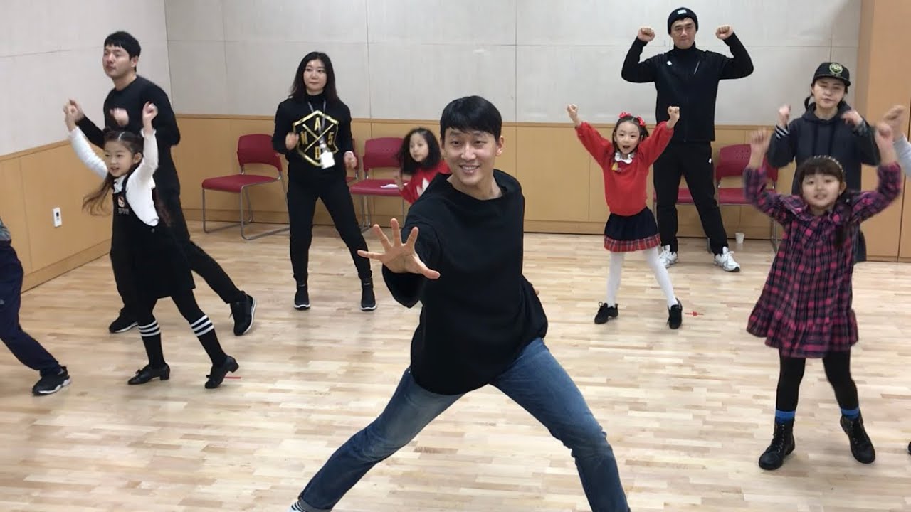 모여라딩동댕 새로운 오프닝~!!!  신나게 2018 시즌을 시작해요~!! 아자아자~!!!