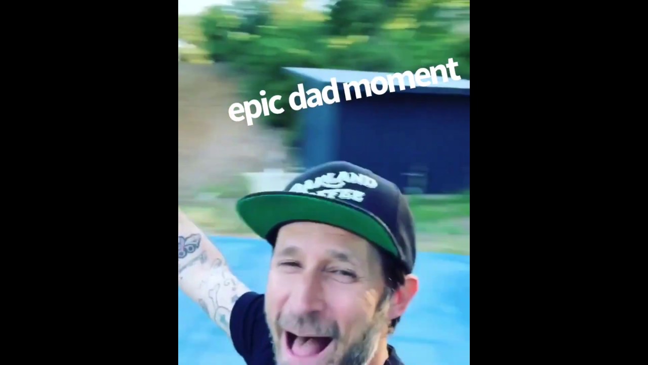 Mike being a mood for 4 minutes and 40 seconds