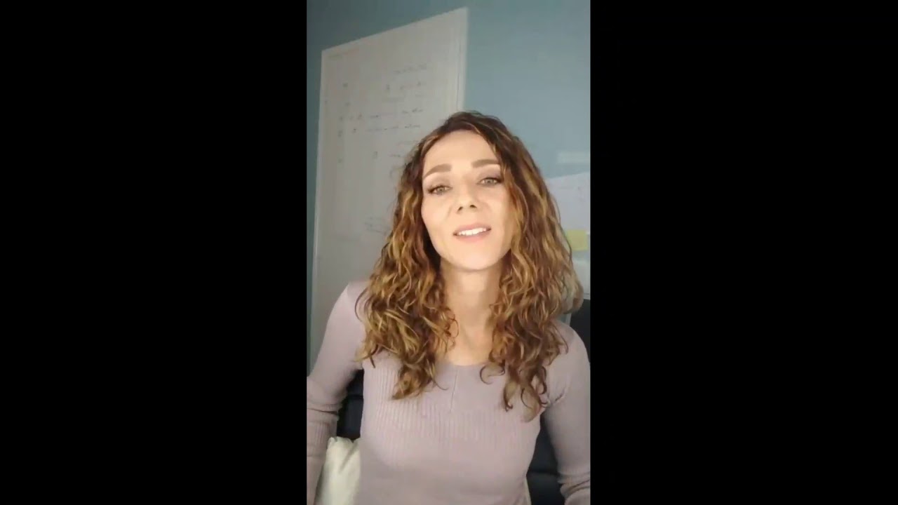 Beyond academia: transitioning from research to a science editing/writing career - Isabel Torres