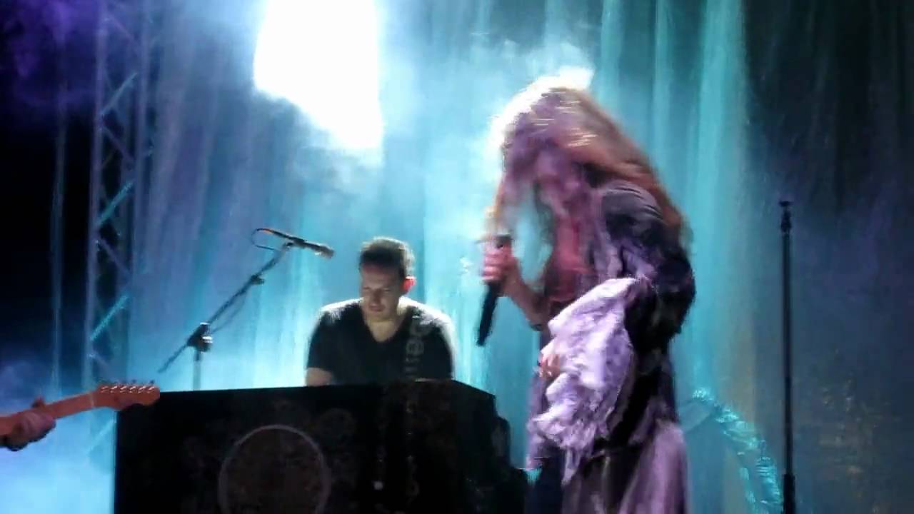 Irene Fornaciari - Ho difeso il mio amore (live in Camignone 4-07-2010) - HD