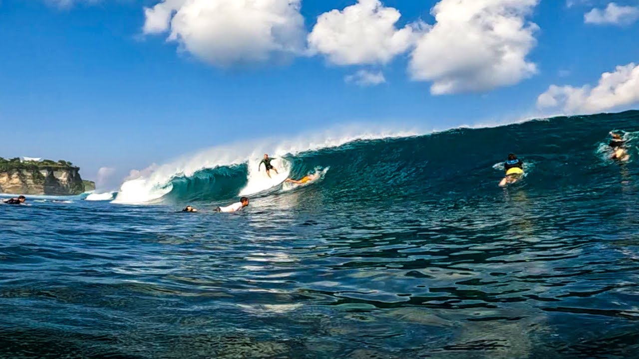 Bodyboarding ULUWATU!! //  Bali, Indonesia 2023 // RAW POV