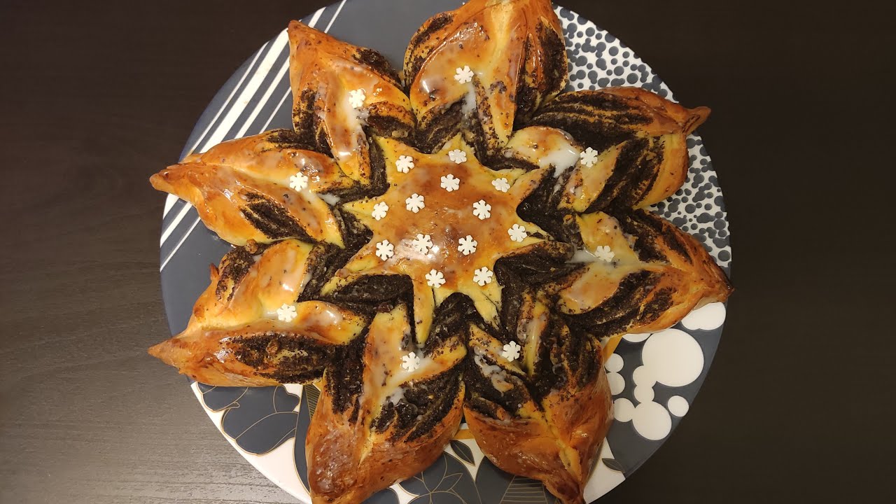 Gwiazda makowa. Prosty przepis na makowiec w kształcie gwiazdy ⭐