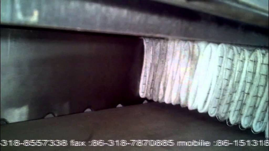Knife Pleating machine for air filter materials