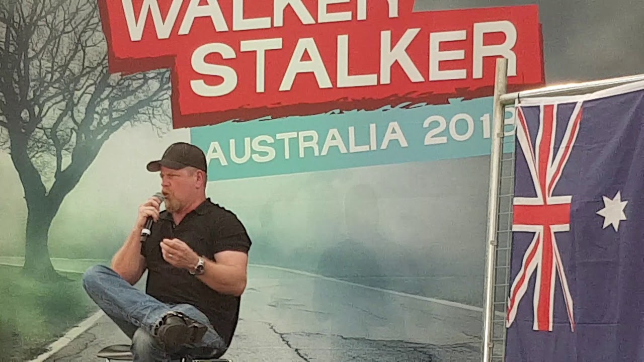The Walking Dead - Walker Stalker Melbourne Australia Michael Cudlitz trying Vegimite