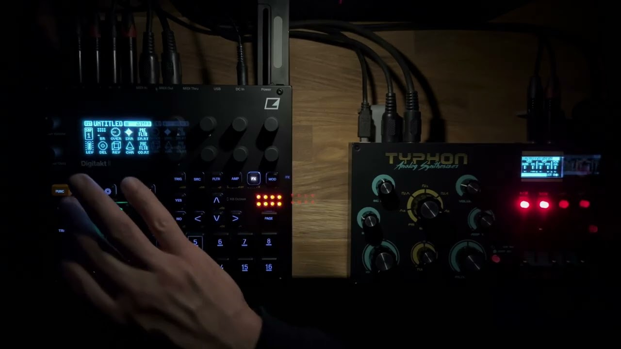 Elektron Digitakt II & Dreadbox Typhon live Techno 