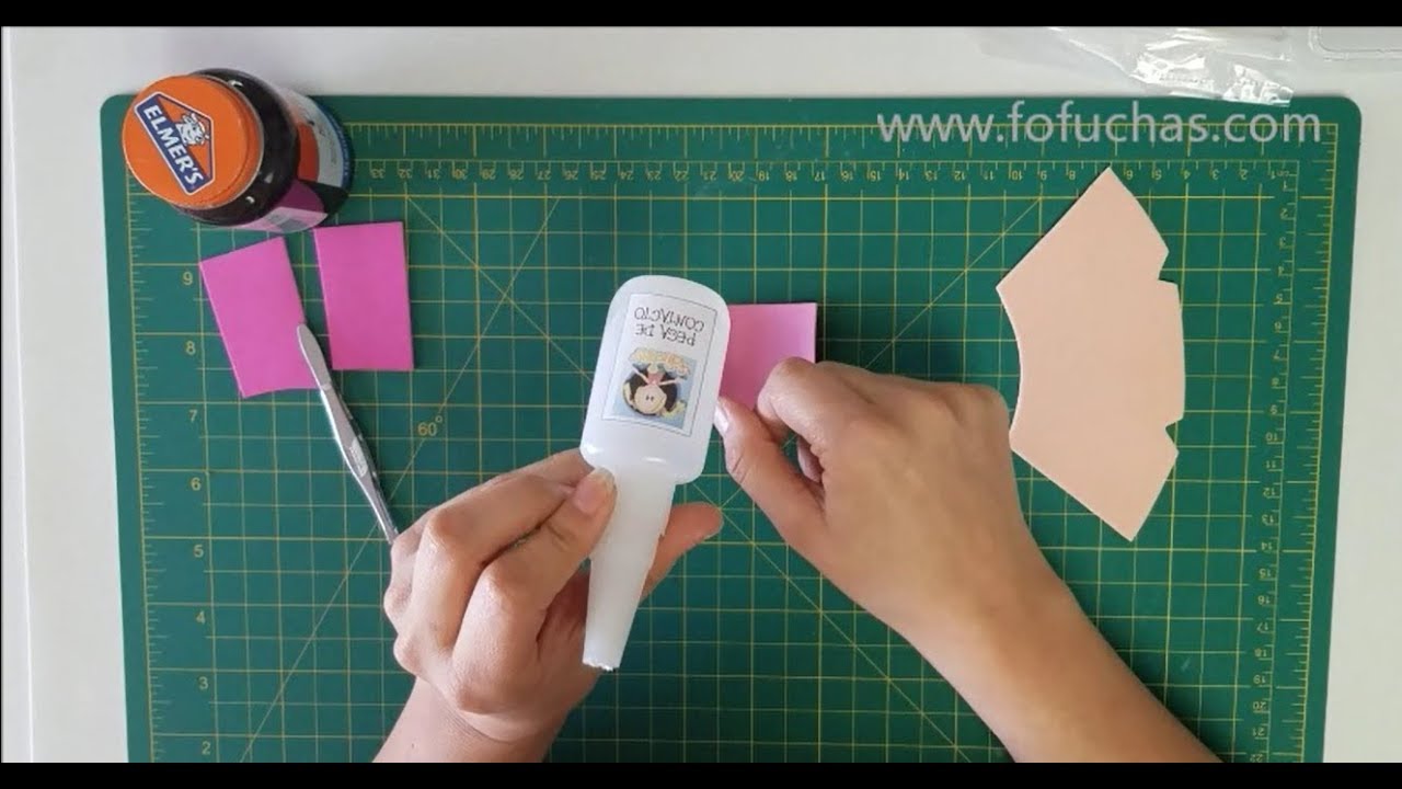 Tipos de pegamentos para foamy y su uso.