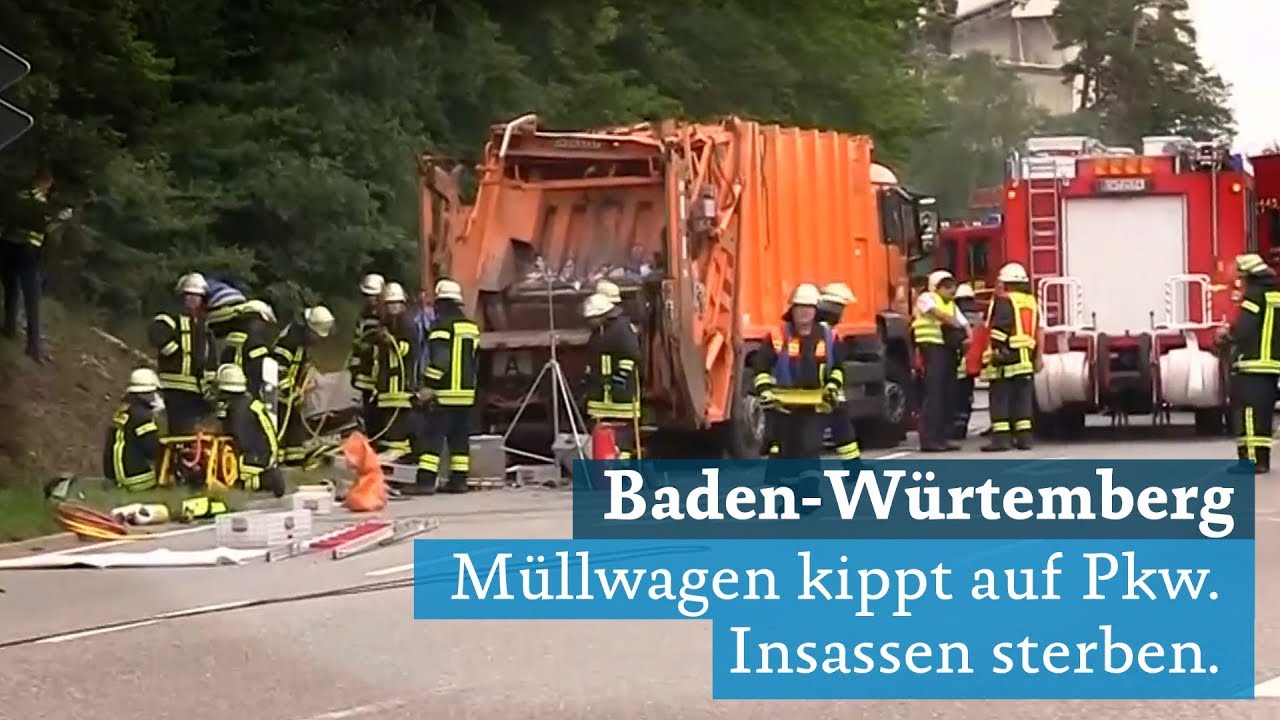 Baden-Würtemberg: Müllwagen kippt auf Auto in Nagold und erschlägt Insassen