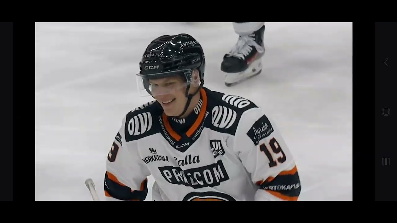 Hugo Alnefeltin katastrofaalinen debyytti | Uskomatonta haparointia ja 5 päästettyä maalia