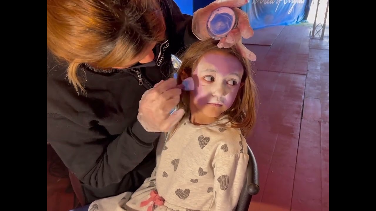 Face painting fun @ the carnival!