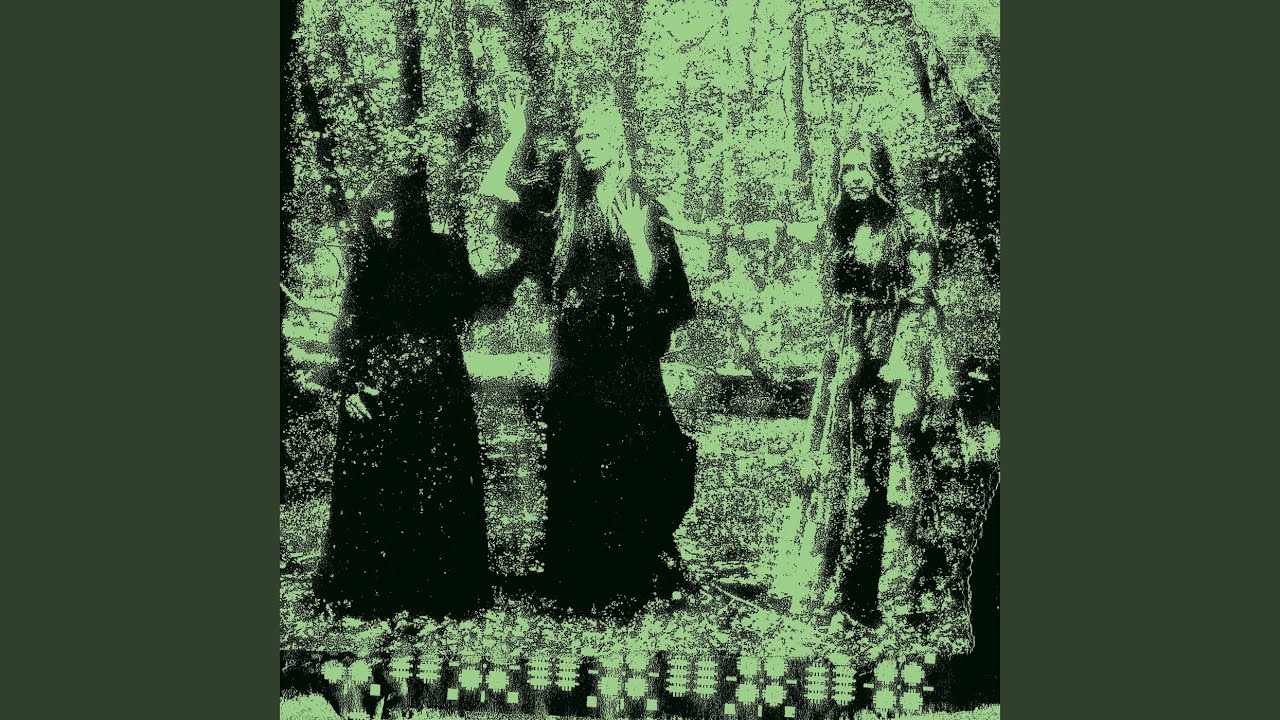 Ferch Gyda’r Llygaid Du