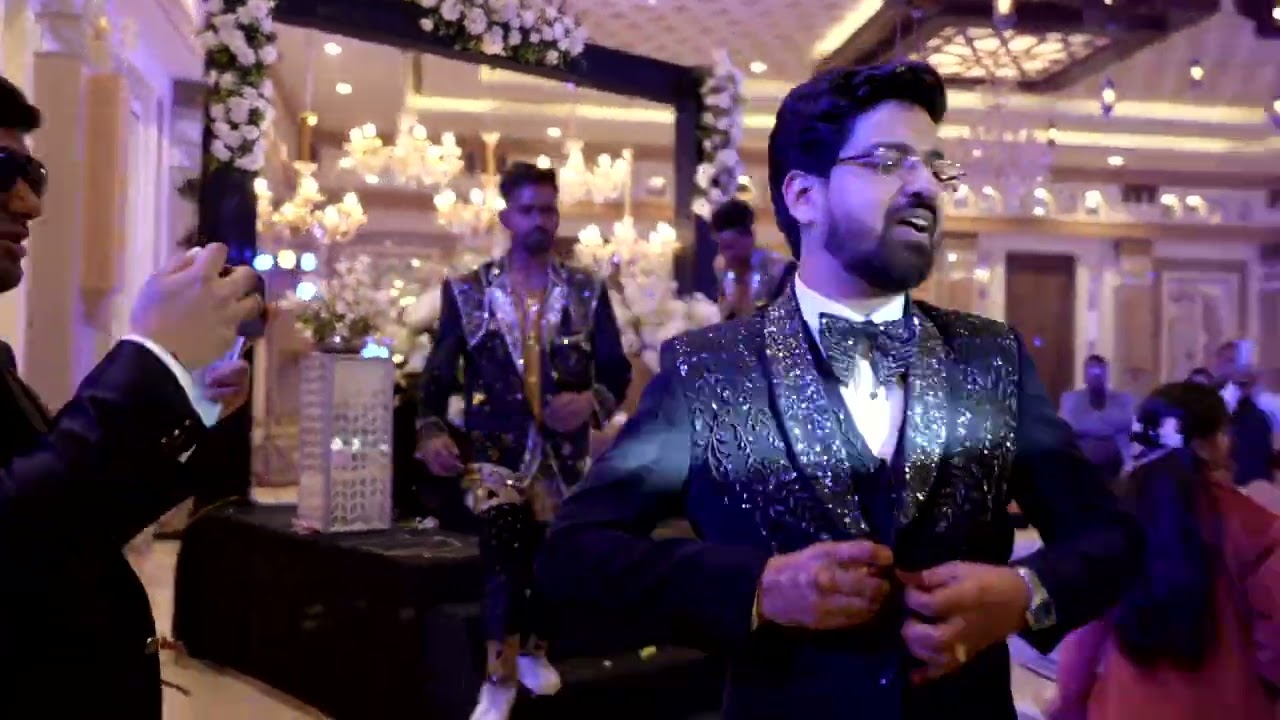 Bride & Groom Dance Performance | Sangeet | Ankit & Smriti