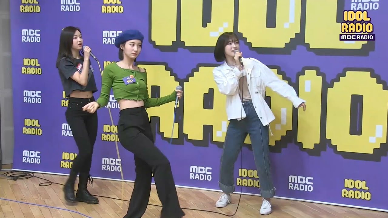 [IDOL RADIO] 비니&아린&유아가 부르는 Very Good (블락비) 노래방 Live 20200507